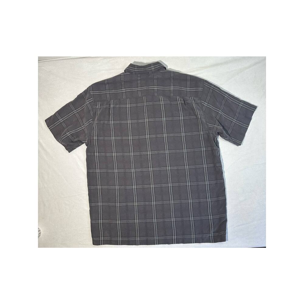 Quicksilver Men's Short Sleeve Button Down Size XL - Picture 2 of 6
